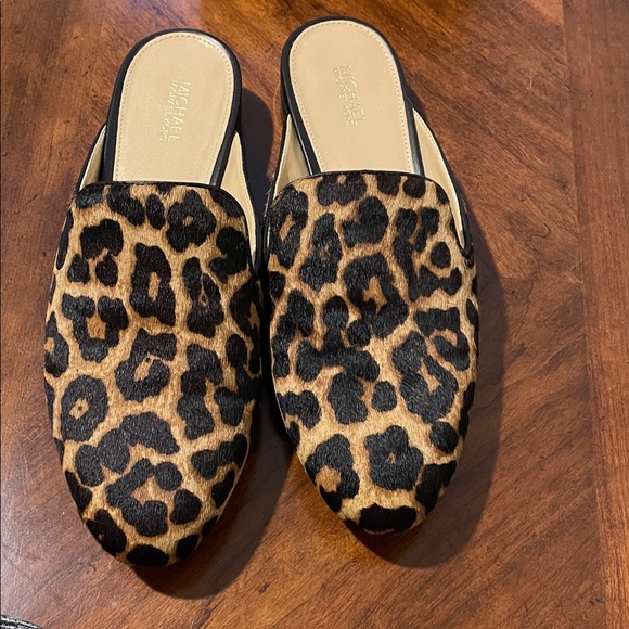 Michael Kors Animal Print Mules - Picture 1 of 9
